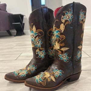 PRISTINE Macie Bean Snip Toe Boots